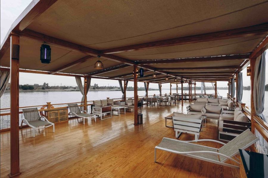 Open deck on the Dahabiya
